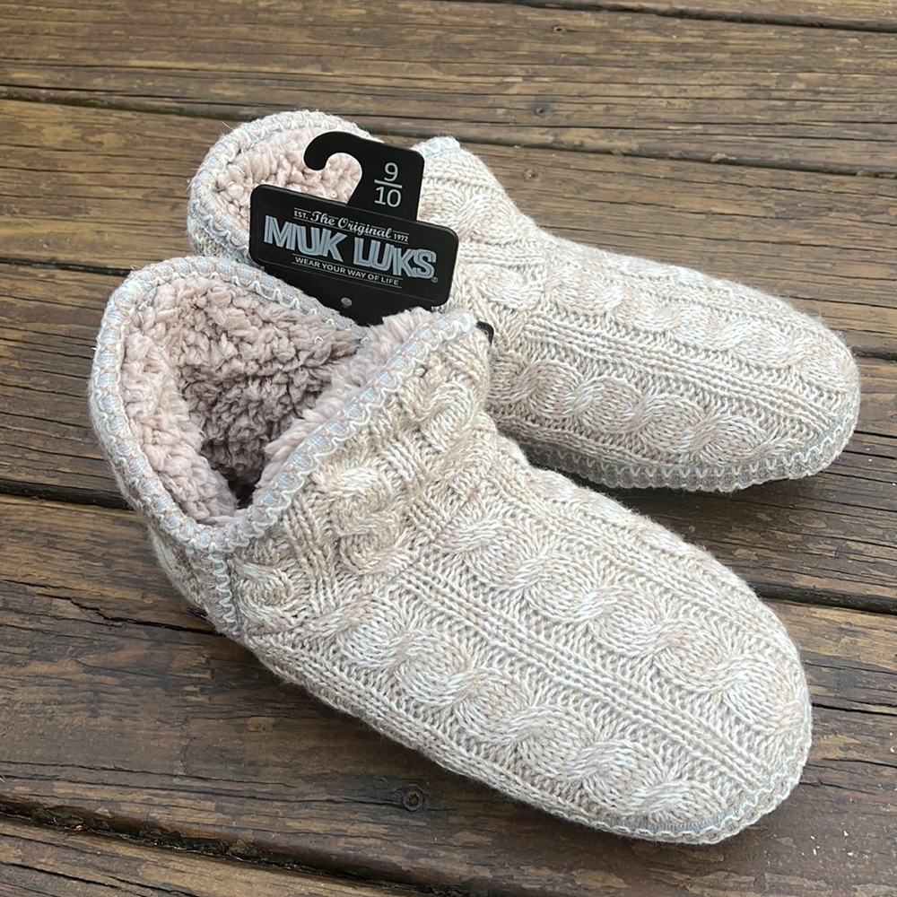 Muk Luks slippers